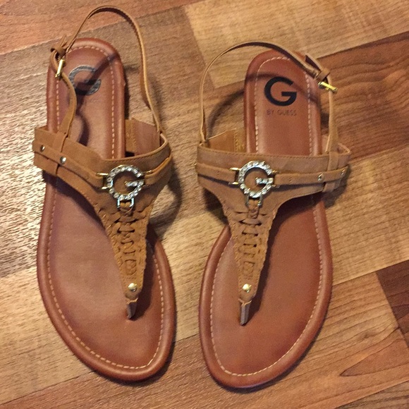 guess sandals size 11